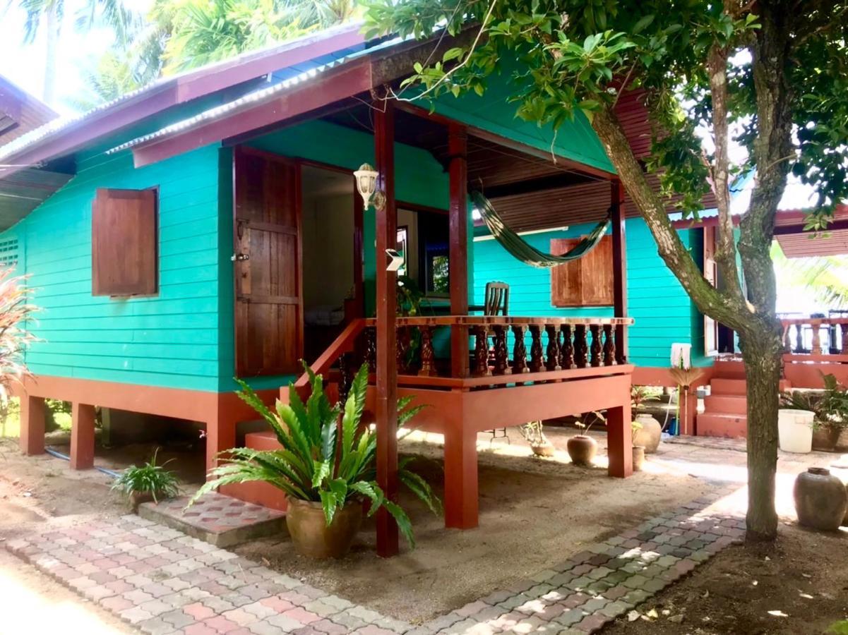 Free Concept Beach Resort Srithanu Extérieur photo